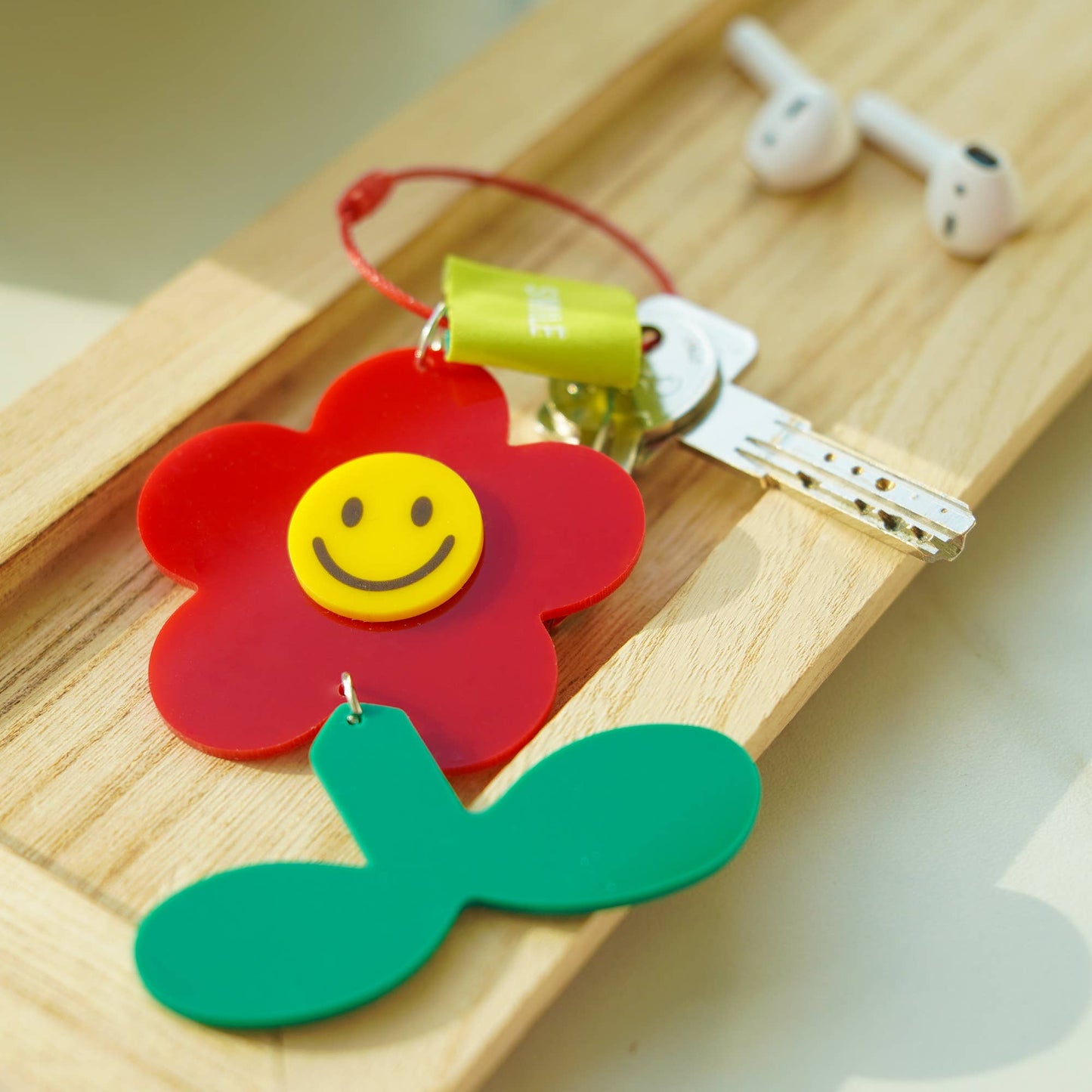 Daisy Keychain HF