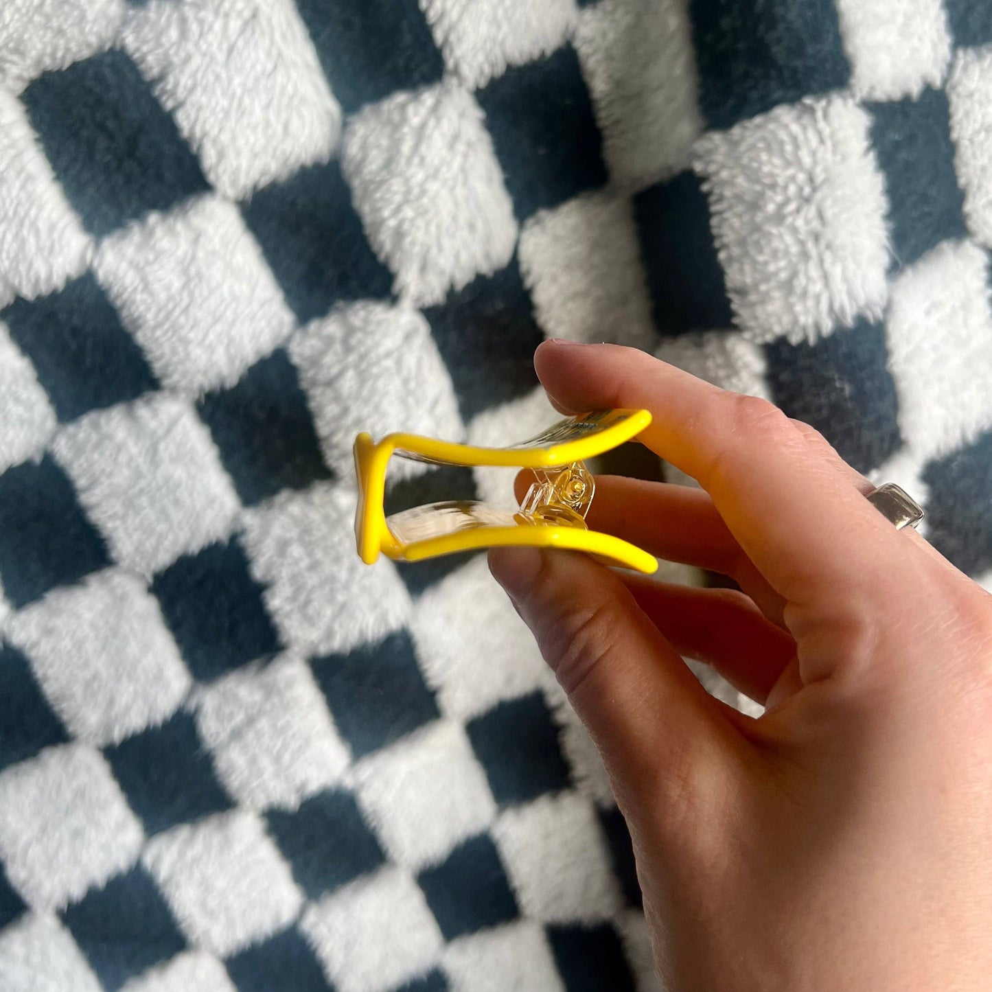 Butter Hair Claw (best for thinner hair!)