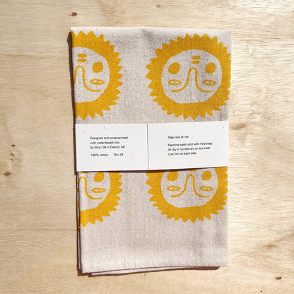 Sun tea towel: Yellow