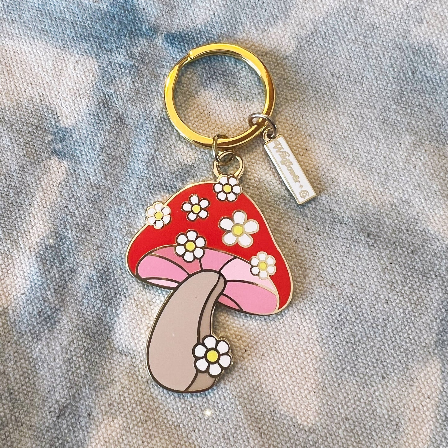 Daisy Mushroom Keychain